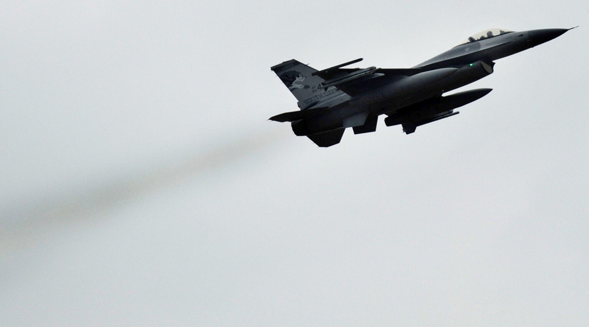 LANGLEY AIR FORCE BASE, Va. --  An F/A-18 Hornet takes off from during dissimilar aircraft training with the Marine Fighter Attack Squadron 312, Jan. 13.  Approximately 53 Marine pilots and crew trained with 1st Fighter Wing F-15C Eagle and F-22A Raptor pilots Jan. 13-15 in preparation for the upcoming Red Flag exercises.  (U.S. Air Force photo/Senior Airman Vernon Young)