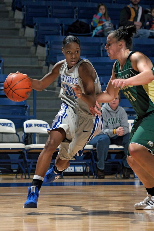 Basketball Women Falcons Lose 55 50 To Colorado State U S Air