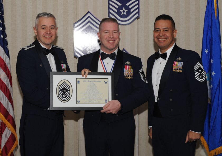 MOODY AIR FORCE BASE, Ga. -- Members recently selected for promotion to the rank of chief master sergeant pose for photos with Moody leadership and their family members during the Chief's Recognition Ceremony here Jan. 17. (U.S. Air Force photo by Senior Airman Gina Chiaverotti)