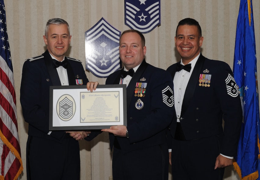 MOODY AIR FORCE BASE, Ga. -- Members recently selected for promotion to the rank of chief master sergeant pose for photos with Moody leadership and their family members during the Chief's Recognition Ceremony here Jan. 17. (U.S. Air Force photo by Senior Airman Gina Chiaverotti)