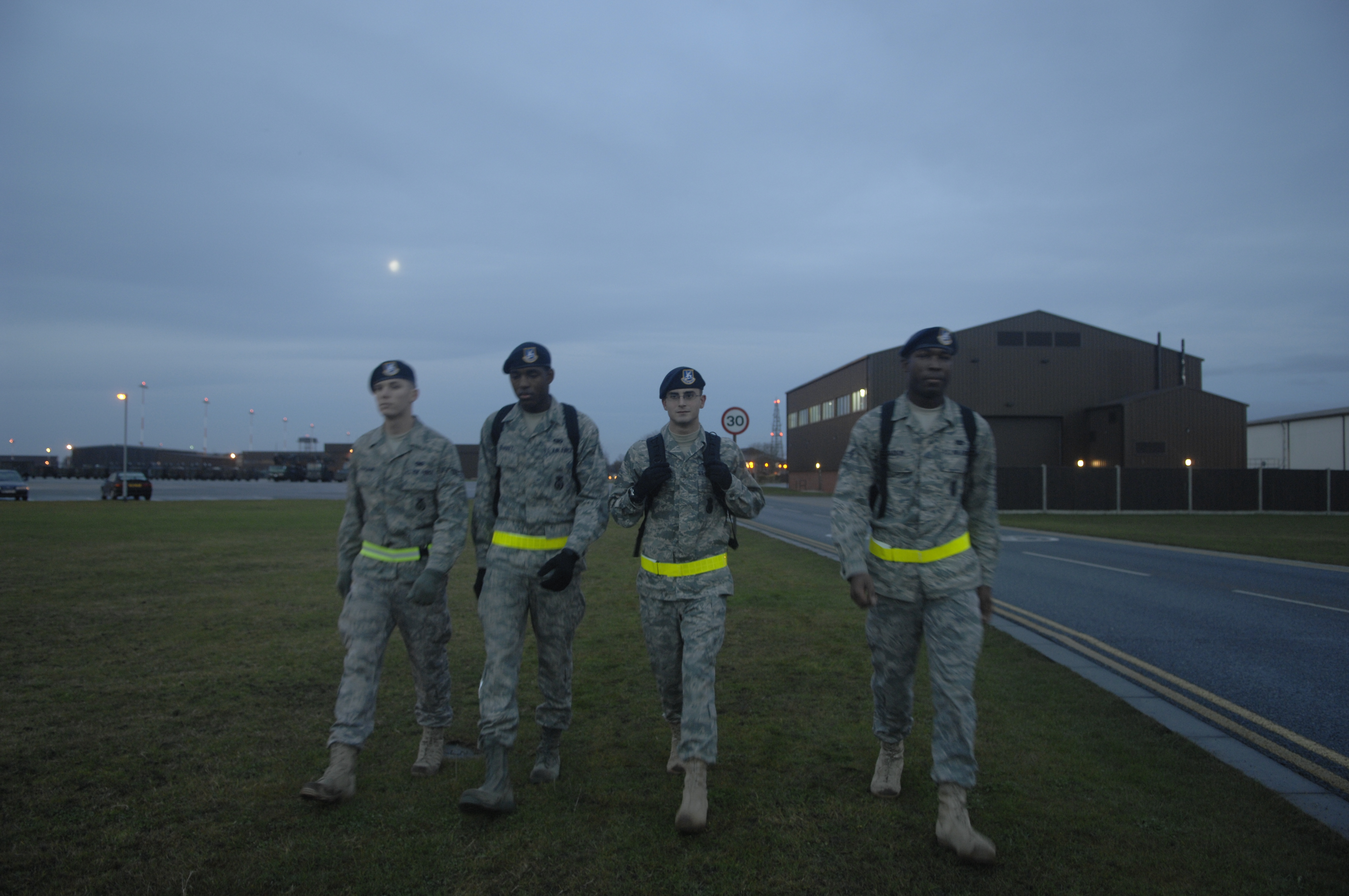 Air force reflective belt top