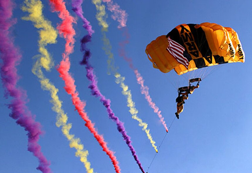 (Photo Courtesy of the U.S. Army Parachute Team "Golden Knights")