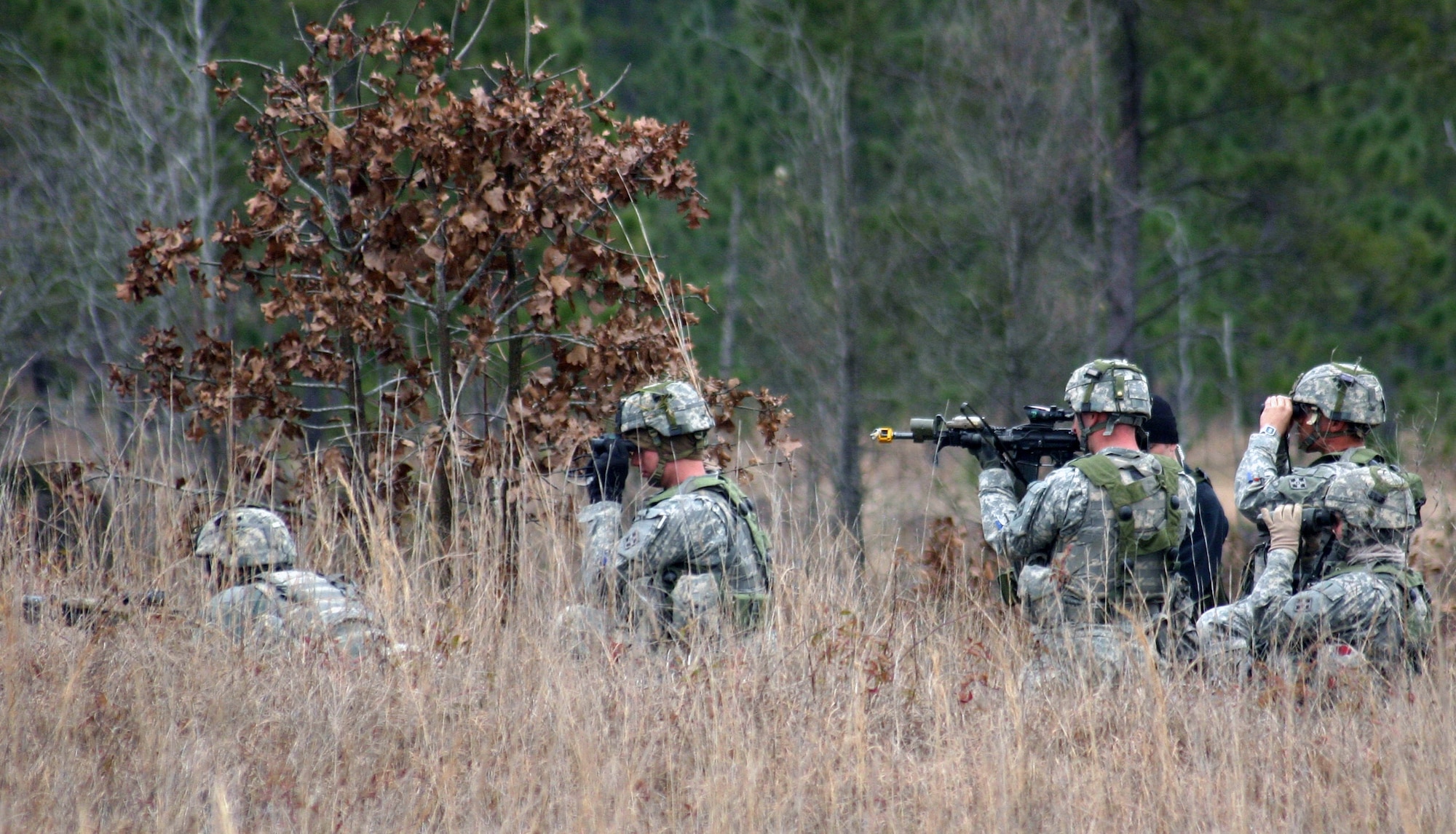 Army joint fires observers search for potential targets at the Joint Readiness Center in Fort Polk, La. (U.S. Air Force photo/Casey Bain) 
