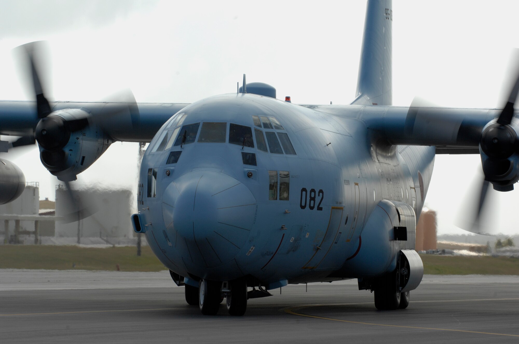 ANDERSEN AIR FORCE BASE, Guam -- A C-130 Hercules from the Japan Air Self Defense Force taxis on Andersen AFB's flightline after landing here for participation in Exercise Cope North 09-1 Jan. 27.  More than 60 JASDF members arrived in three C-130s to participate in Exercise Cope North 09-1, a regularly scheduled exercise scheduled for Feb. 2-13.  Cope North is designed to enhance U.S. and Japanese air operations in defense of Japan.  (U.S. Air Force photo by Master Sgt. Kevin J. Gruenwald) 


