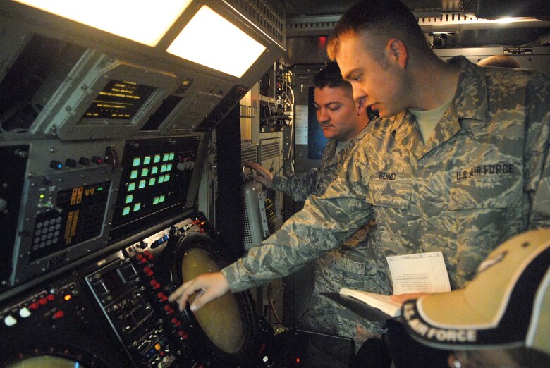 Air Control Squadron launches new radar training initiative > Air