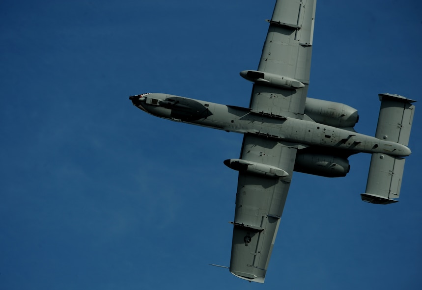 MOODY AIR FORCE BASE, Ga. -- Capt. Johnnie Green, A-10 East Coast Demo Team pilot, performs acrobatic maneuvers in an A-10 Thunderbolt II aircraft during a certification flight here Jan. 29. (U.S. Air Force photo by Senior Airman Gina Chiaverotti)