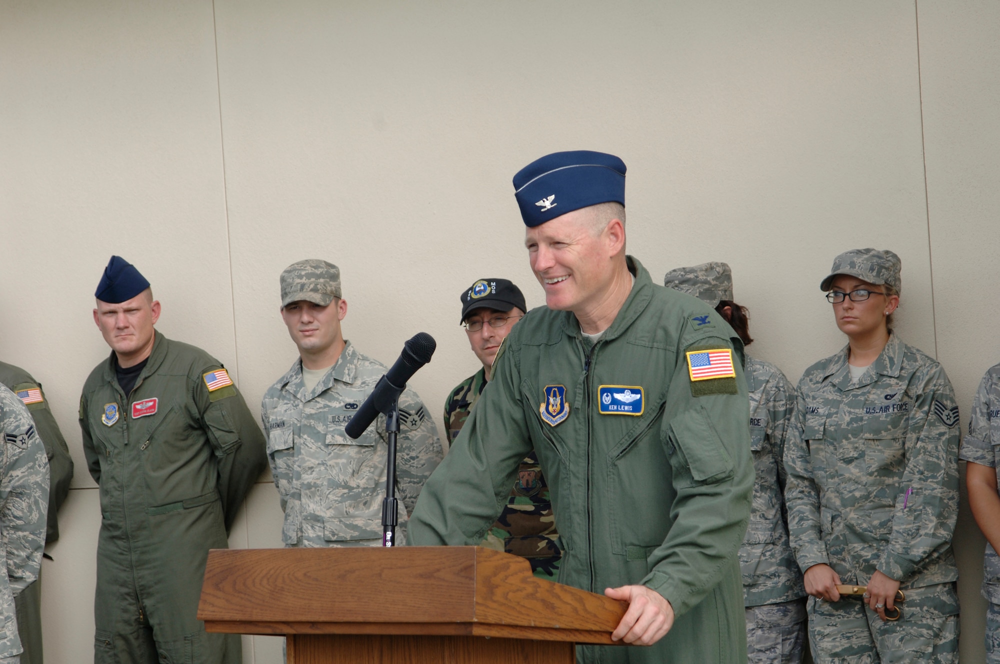 Col Kenneth D. Lewis, Jr., Commander of the 927th Air Refueling Wing, thanks everyone for their hard work and dedication at the ribbon cutting ceremony for the new Command post on 19 June 2009.