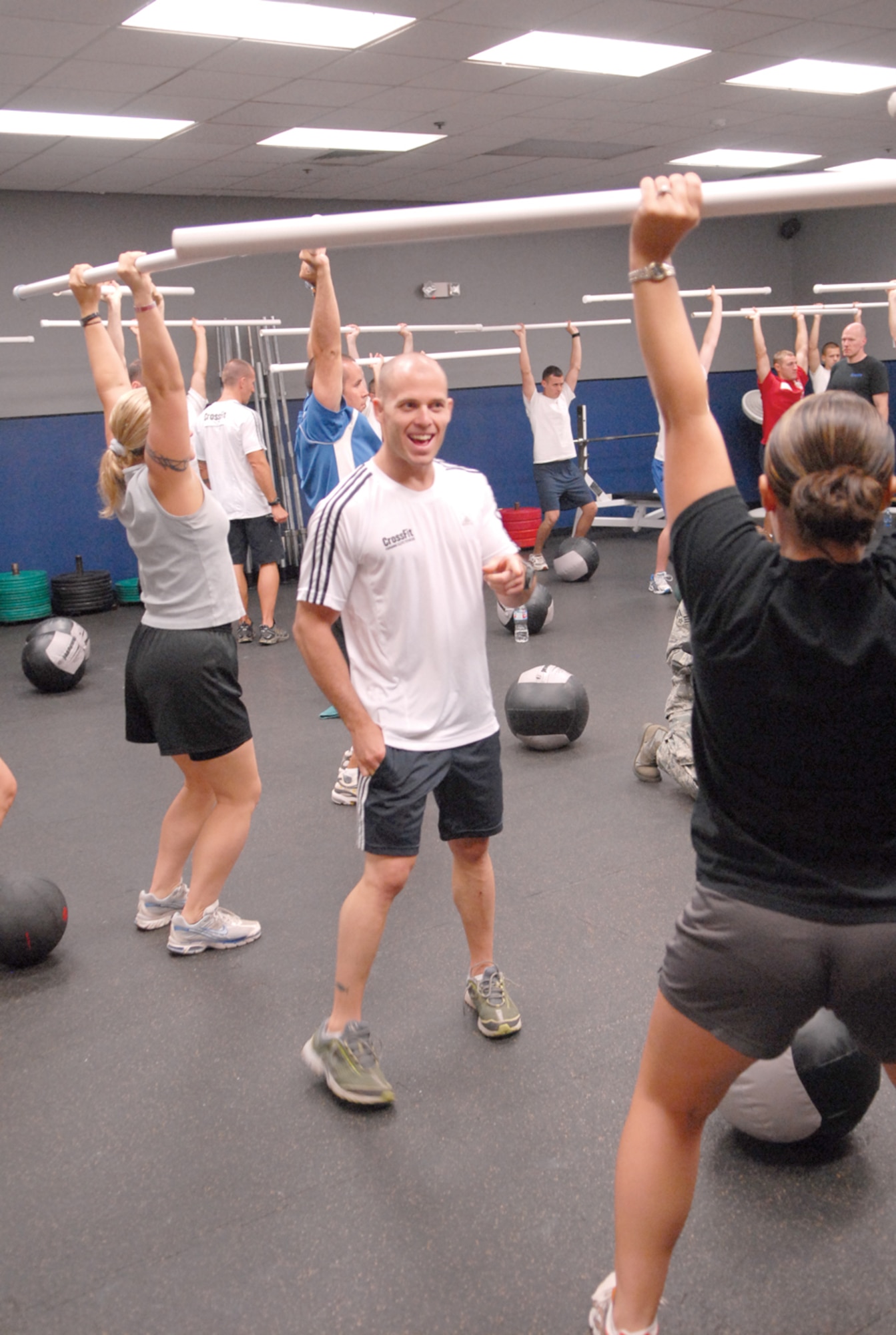 35 cross threshold to help base members stay fit Luke Air Force