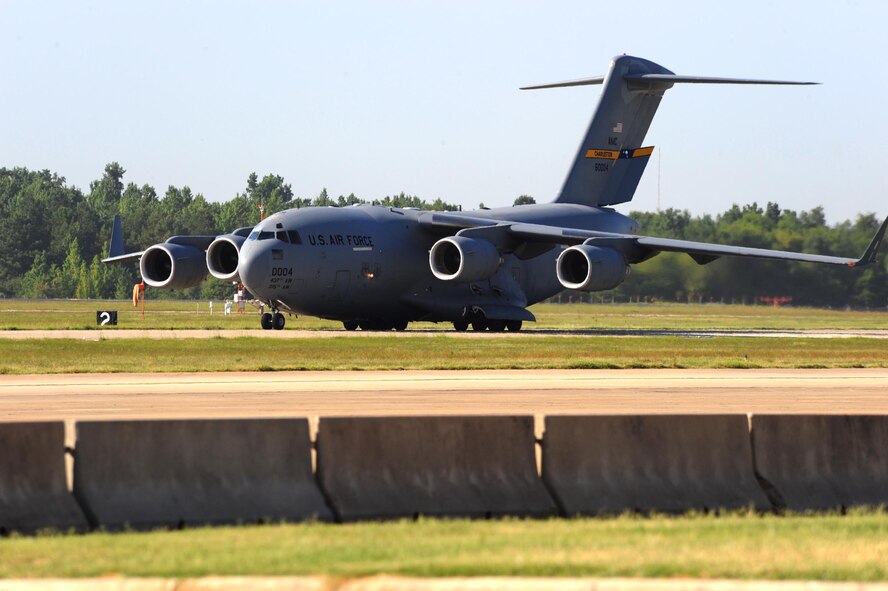 SHAW AIR FORCE BASE, S.C.- A C-17 Globemaster III arrives from Charleston AFB to give incentive flights to Civil Air Patrol cadets July 1, 2009. CAP cadets toured Shaw AFB and took an incentive ride on a C-17 from Charleston AFB.(U.S. Air Force photo/Senior Airman Matt Davis)