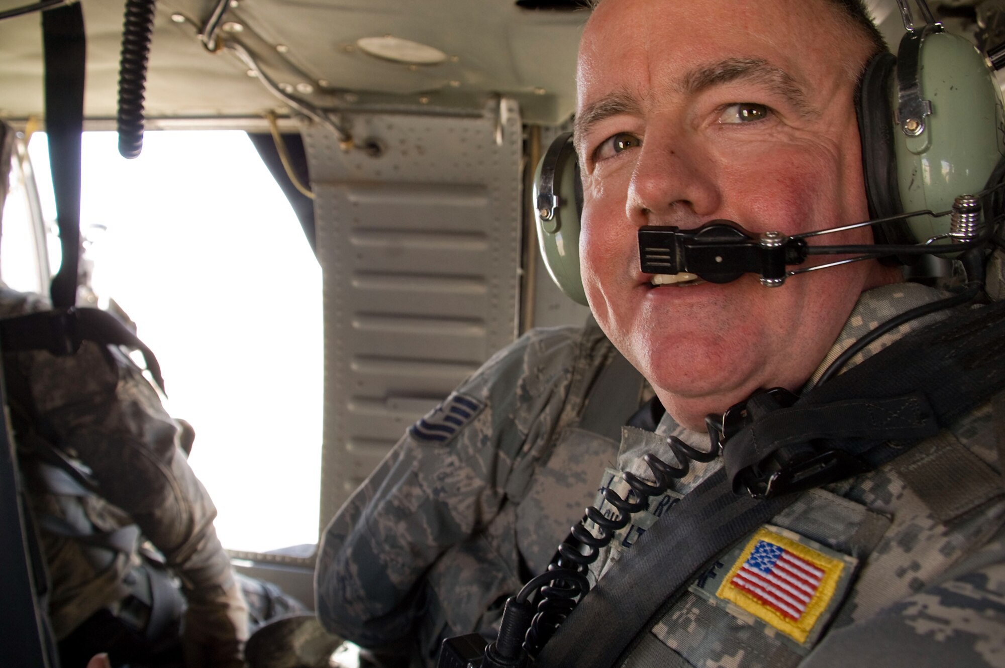 KIRKUK REGIONAL AIR BASE, Iraq – Chaplain (Lt. Col.) Mark Rowan, 506th Air Expeditionary Group group chaplain, prepares to travel to Forward Operating Base McHenry from here May 31. The Long Island, N.Y., native deployed from the 374th Air Wing Chapel, Yokota Air Base, Japan, routinely travels to two other bases in northern Iraq to provide Catholic religious services to Soldiers. (U.S. Air Force photo / Senior Airman Jessica Lockoski)