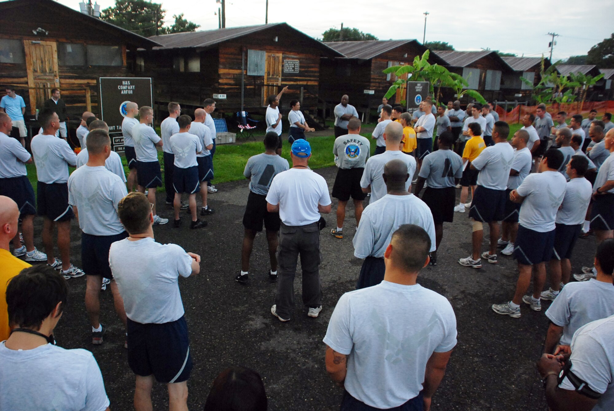 SOTO CANO AIR BASE, Honduras — Army Command Sgt. Maj. Jeffrey Miller, Joint Task Force Bravo, briefs more than 150 Soldiers, Sailors and Airmen who participated in the Independence Day 5k fun run here July 2. The runners received a T-shirt, and the first and second place male and female received prizes such as coffee cups, hats and lawn chairs (U.S. Air Force photo by Staff Sgt. Chad Thompson).