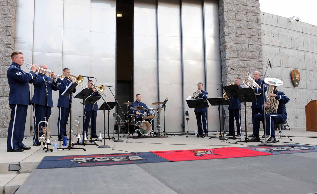 Members of the Brass and Blue Air Force band perform in the amphitheater during the 2009 Independence Day celebrations at Mt. Rushmore National Memorial. Approximately 30,000 people attended the event. (U.S. Air Force photo/Airman 1st Class Adam Grant)