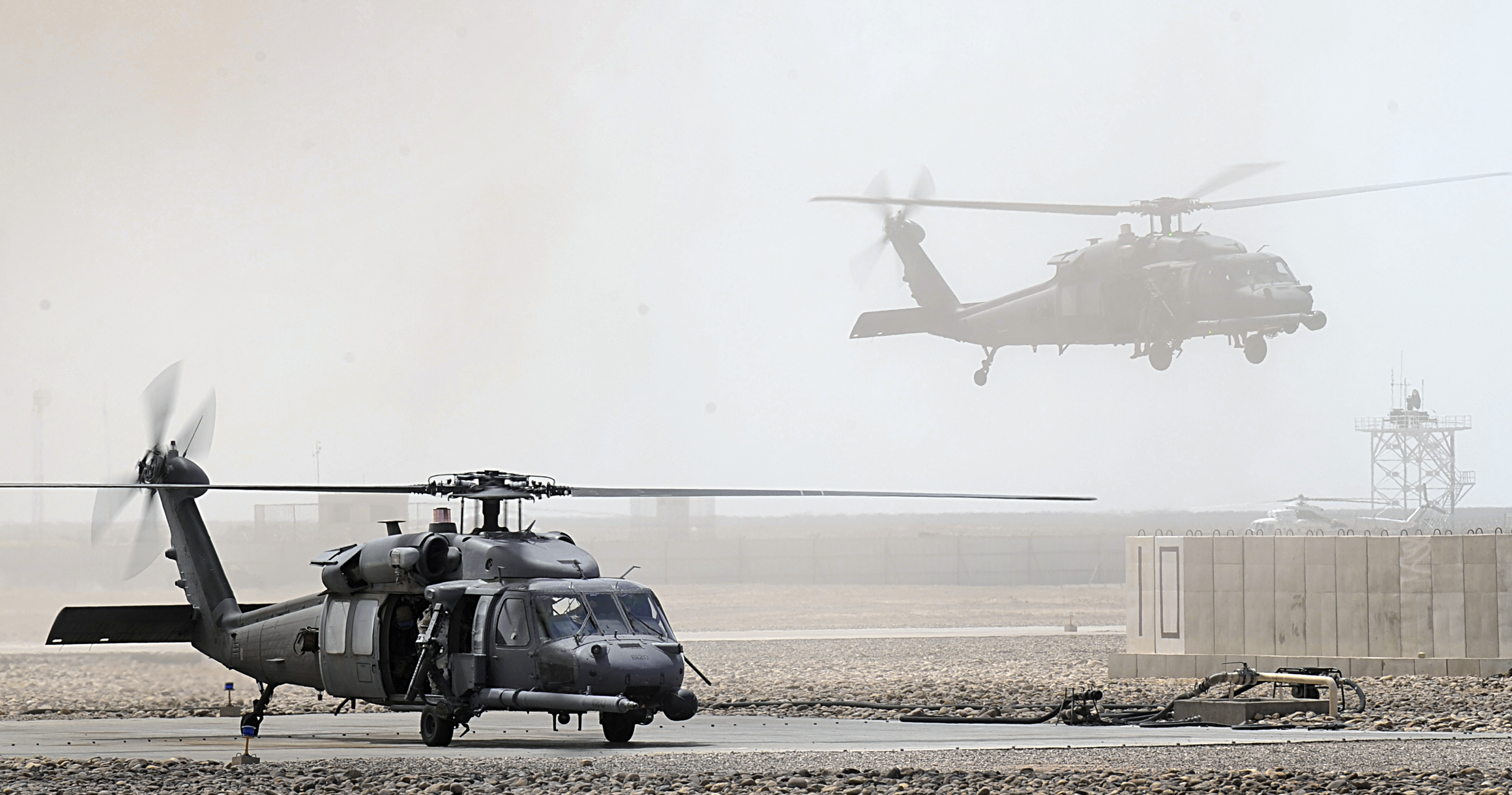 blackhawk helicopter wallpapers hawk 60 uh combat rescue sikorsky flight mission engineers component critical desktop force air hi res