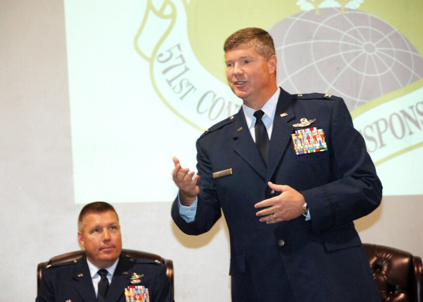 Colonel Tracy Skelton, the new 571st Contingency Response Group commander talks to the crowd during the 570th CRG  change of command ceremony on June 25th 2009. (U.S. Air Force photo by Civ/Nan Wylie) 