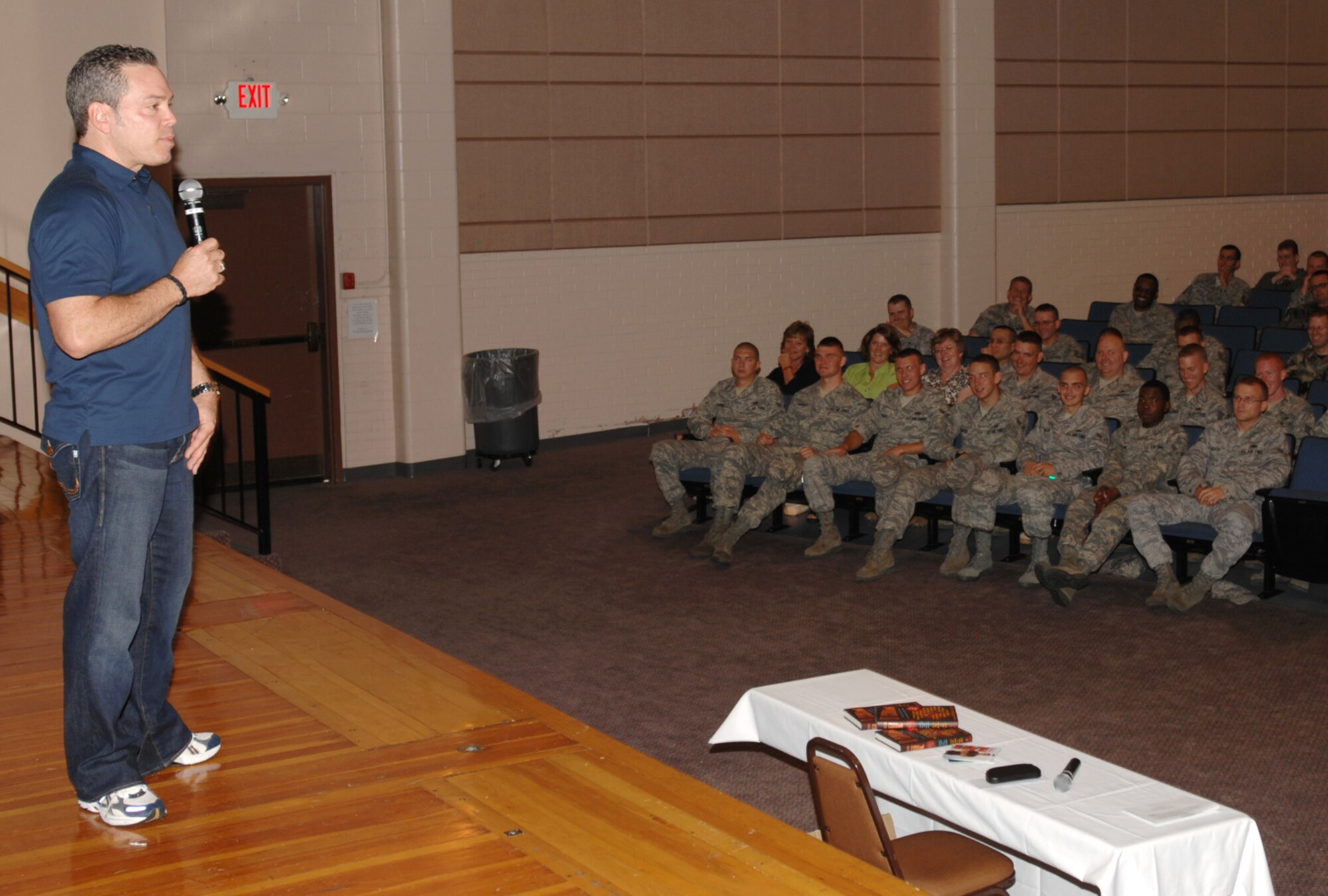MCCONNELL AIR FORCE BASE, Kan. -- Bernie McGrenahan, comedian, opens his “Happy Hour” show with 30 minutes of comedy, entertaining Team McConnell members, then segues into the dangers and risks of alcohol, drug abuse and sexual assault by revealing some of his experiences. (Photo by Staff Sgt. Jamie Train)