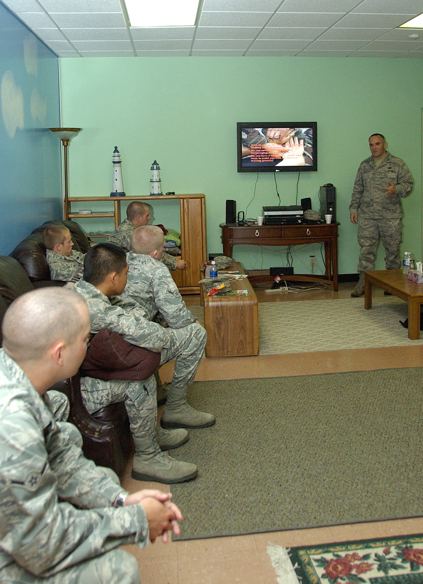 ANDERSEN AIR FORCE BASE, Guam -- Chaplain (Capt.) David Leonard, 36th Wing chaplain, briefs a First Term Airmen's Center class at the Lighthouse June 25.  With eight different worship services per week, men’s, women’s and youth-centered Bible study sessions and various monthly and seasonal activities, Andersen’s Chapels offer  something for everyone looking for a spiritual connection. (U.S. Air Force photo by Airman Carissa Wolff)                   