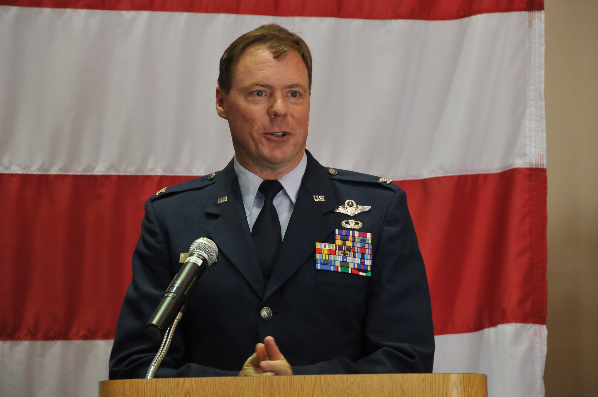 Col. Michael Panarisi, the 26th commander of Arnold Engineering Development Center, speaks to those attending Arnold’s change of command ceremony July 13. (Photo by David Housch) 