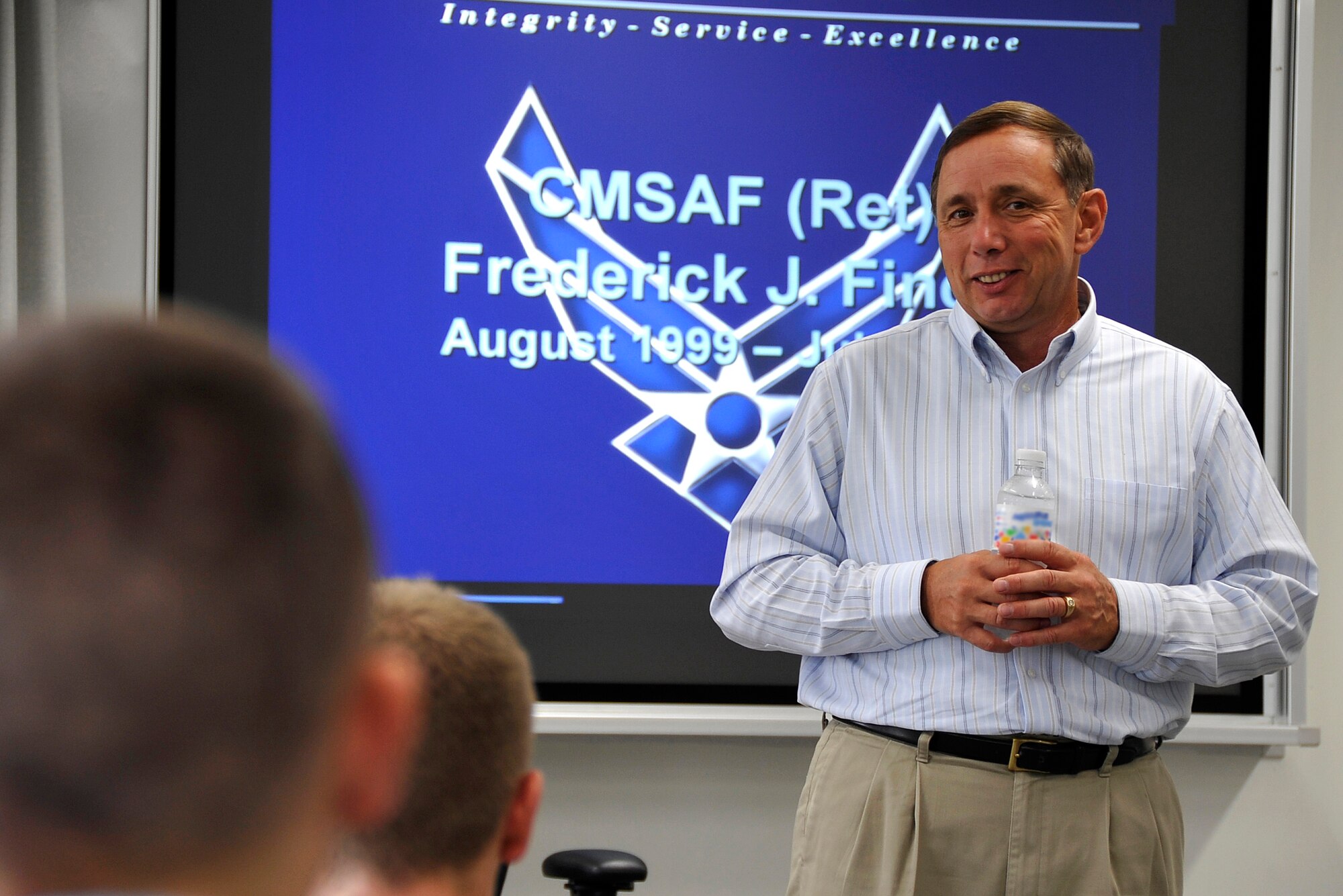 MISAWA AIR BASE, Japan -- Chief Master Sgt. of the Air Force (Ret) Frederick Finch speaks with Airman Leadership School students to discuss his career and answer questions on everyday military life July 13. Chief Master Sgt. of the Air Force (Ret) Finch was the 13th chief master sergeant of the Air Force from August 1999 to July 2002. (U.S. Air Force photo/Senior Airman Chad C. Strohmeyer)