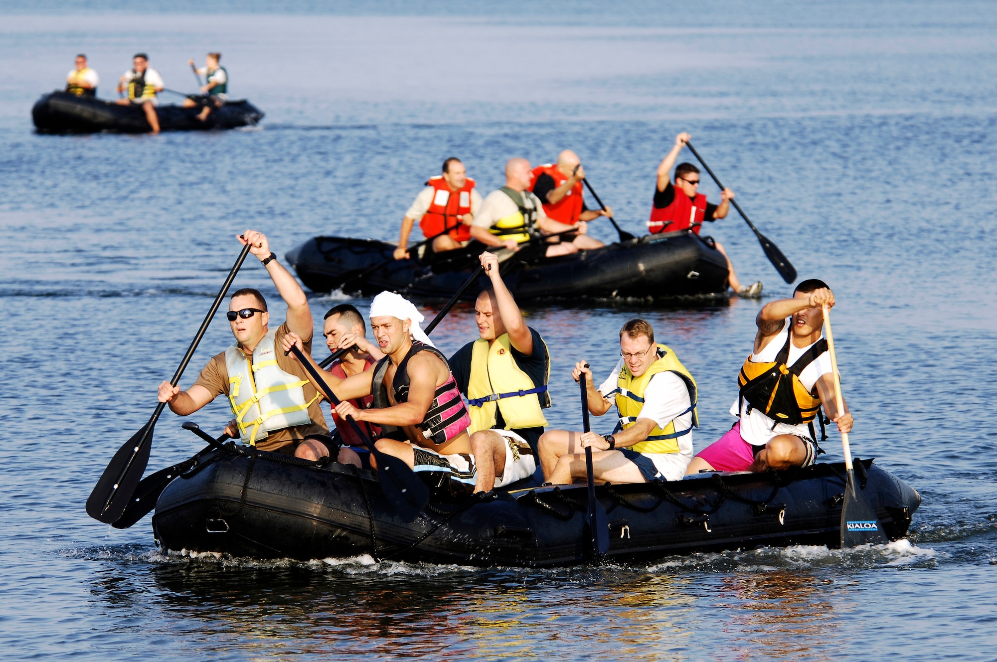 HURLBURT FIELD, Fla. -- 25th Intelligence Squadron keeps the lead during the Commando Challenge Zodiac Regatta July 10. (U.S. Air Force photo/Senior Airman Sheila DeVera)(RELEASED)
