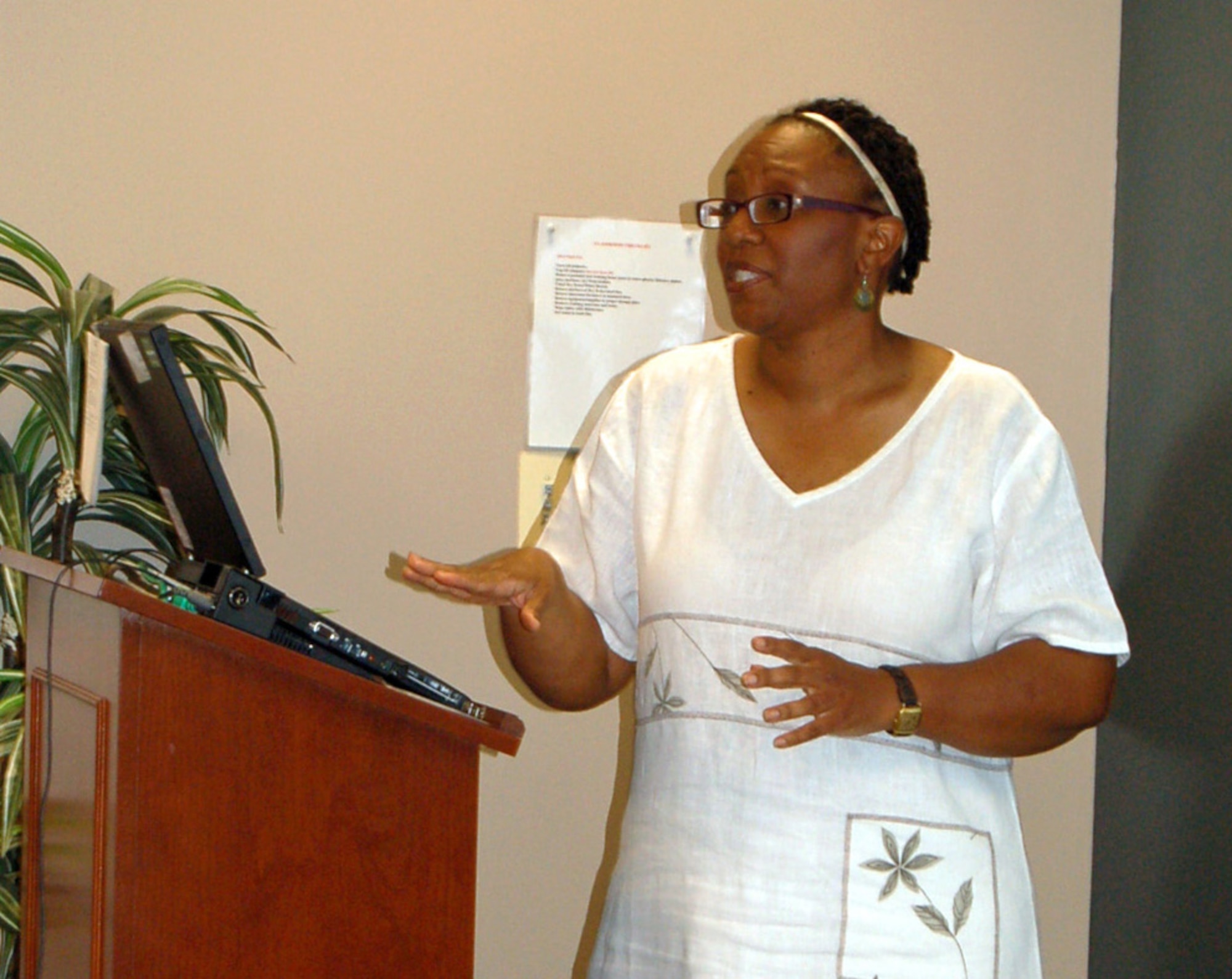Martina Porter, MSW Family Advocacy outreach manager, speaks with servicemembers and their families at the new communication class at the Peterson Air Force Base Airman and Family Readiness Center, June 23. (U.S. Air Force photo by Thea Skinner)
