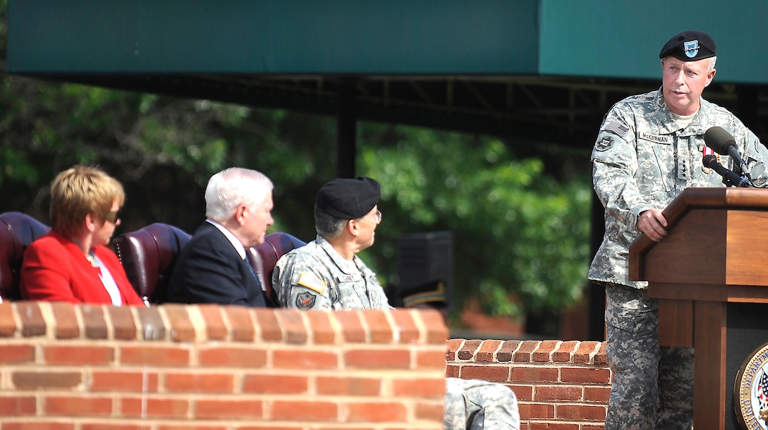 U.S. Army Gen. David D. McKiernan thanks the men and women of the U.S. Army during his full honors retirement ceremony on Fort Myer, Va., July 15, 2009.
