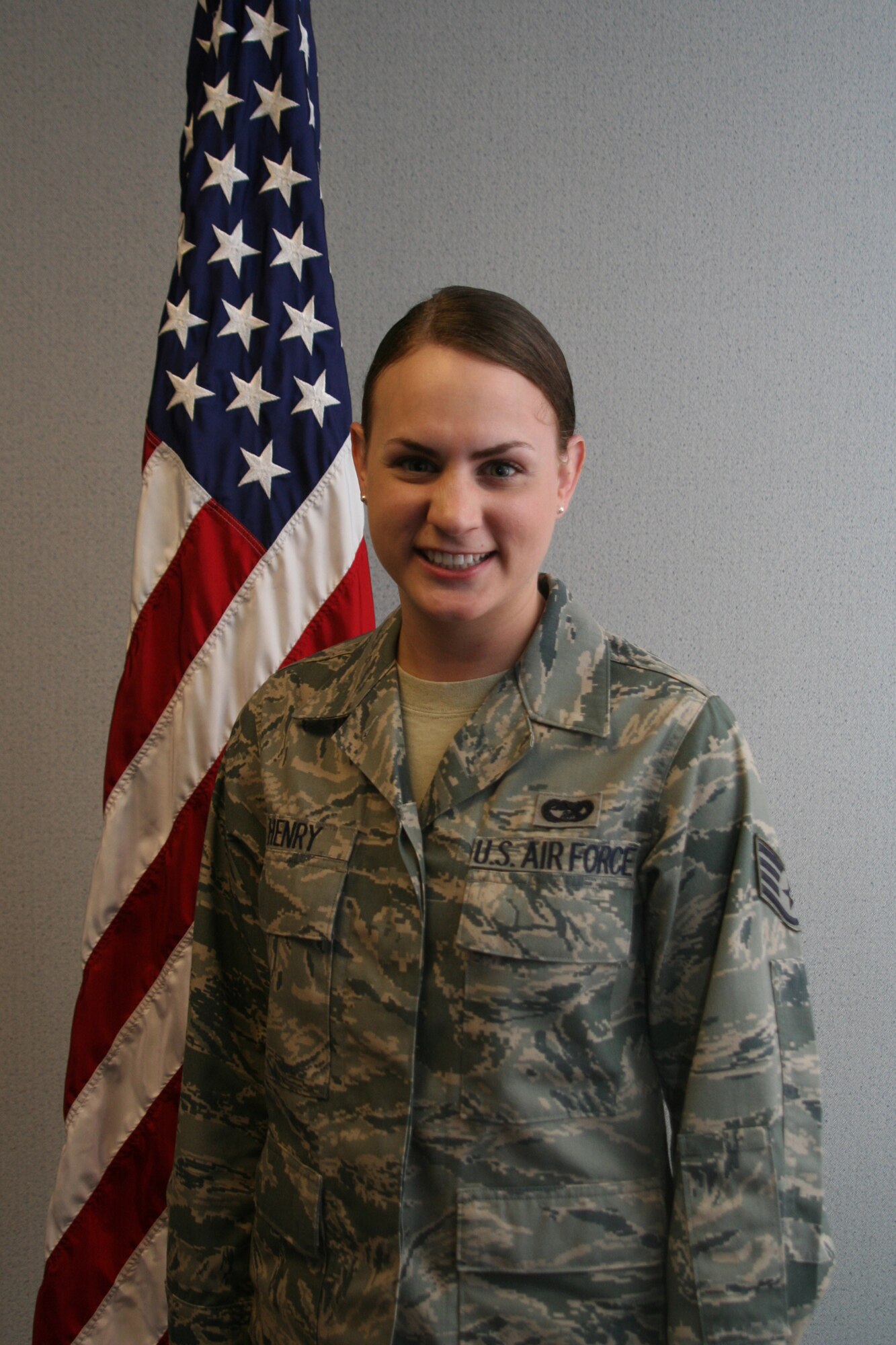 WRIGHT-PATTERSON AIR FORCE BASE, Ohio - Staff Sergeant Michelle Henry
is the 445th Airlift Wing Non Commissioned Officer of the Quarter and is assigned to the 87th Aerial Port Squadron.  Sergeant Henry was selected as the 87th APS career advisor.  She also coordinated with her civilian employer and the 87th APS in sending care packages to those deployed to Iraq.  Sergeant Henry recently received her Bachelor’s Degree in Psychology and Criminology from Ohio State University and was recently accepted into the graduate program at the Chicago School of Psychology, pursuing a career in forensic psychology. (Air Force photo/Capt. Caroline Wellman)
