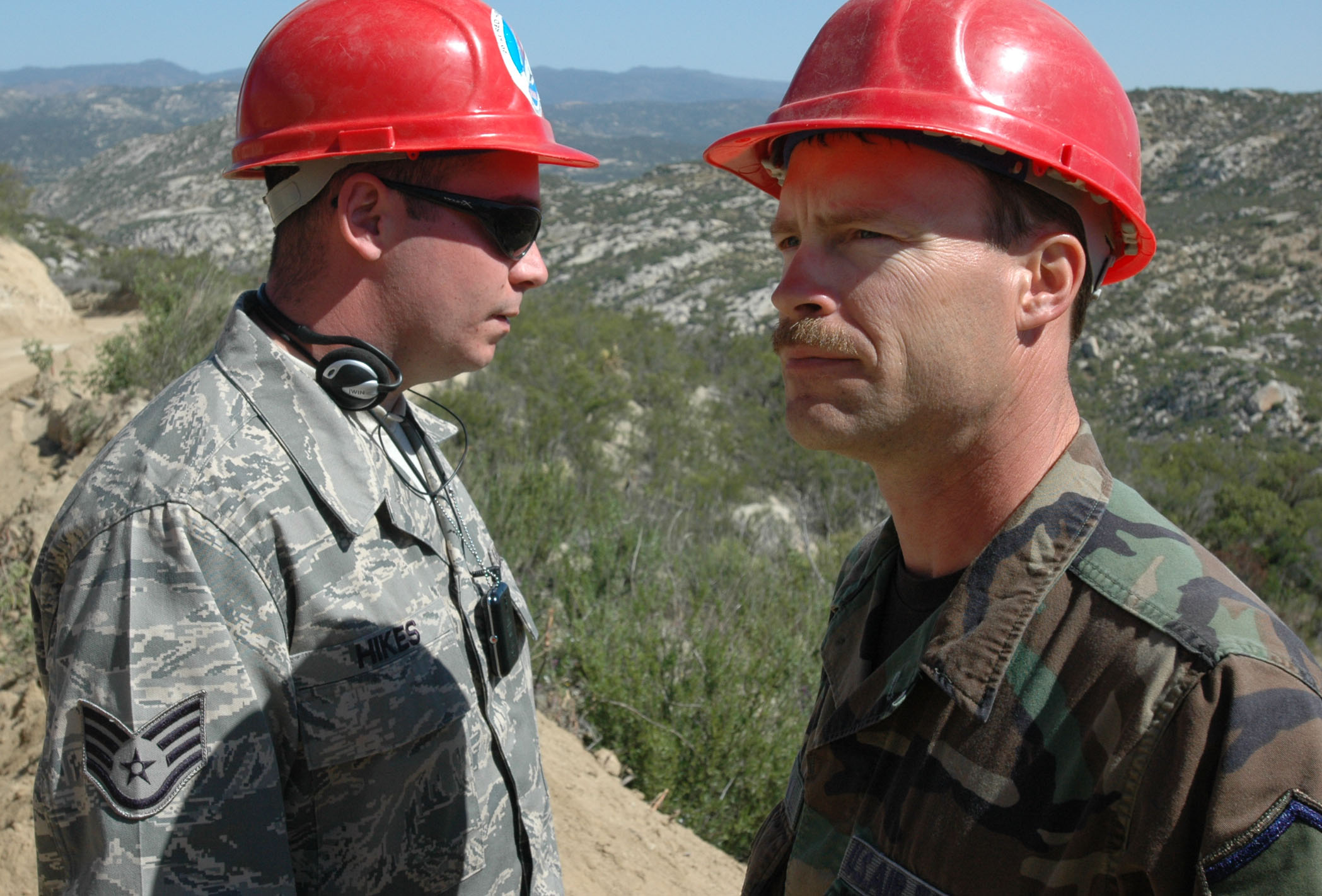 Red hat Symbol of combat civil engineers' 'Can do, will do, have done