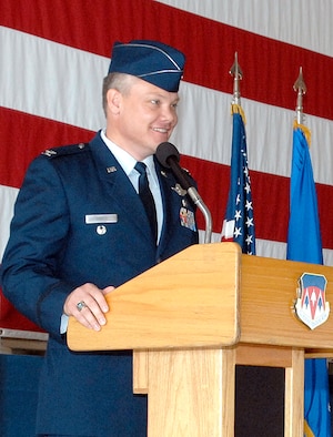 “I’m looking forward to joining Enid, America,” said Col. Thomas Gibson, after accepting command of the 71st Mission Support Group, during a ceremony held July 17 in Hangar 199 at Vance AFB. Colonel Gibson comes to Vance after serving as the senior executive assistant to the Director for Logistics, Joint Chiefs of Staff, the Pentagon. He replaces Col. Jennifer Graham, who retired after 23 years of service. (U.S. Air Force photo/ Terry Wasson)
