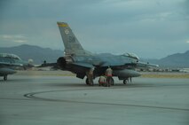 NELLIS AIR FORCE BASE, Nev. -- Maintainers conduct end-of-runway checks on an F-16CJ Fighting Falcon before it takes off during a Green Flag exercise. The 79th Fighter Squadron "Tigers" participated in Green Flag to prepare for their deployment to Afghanistan in October. (U.S. Air Force photo/2nd Lt. Emily Chilson)