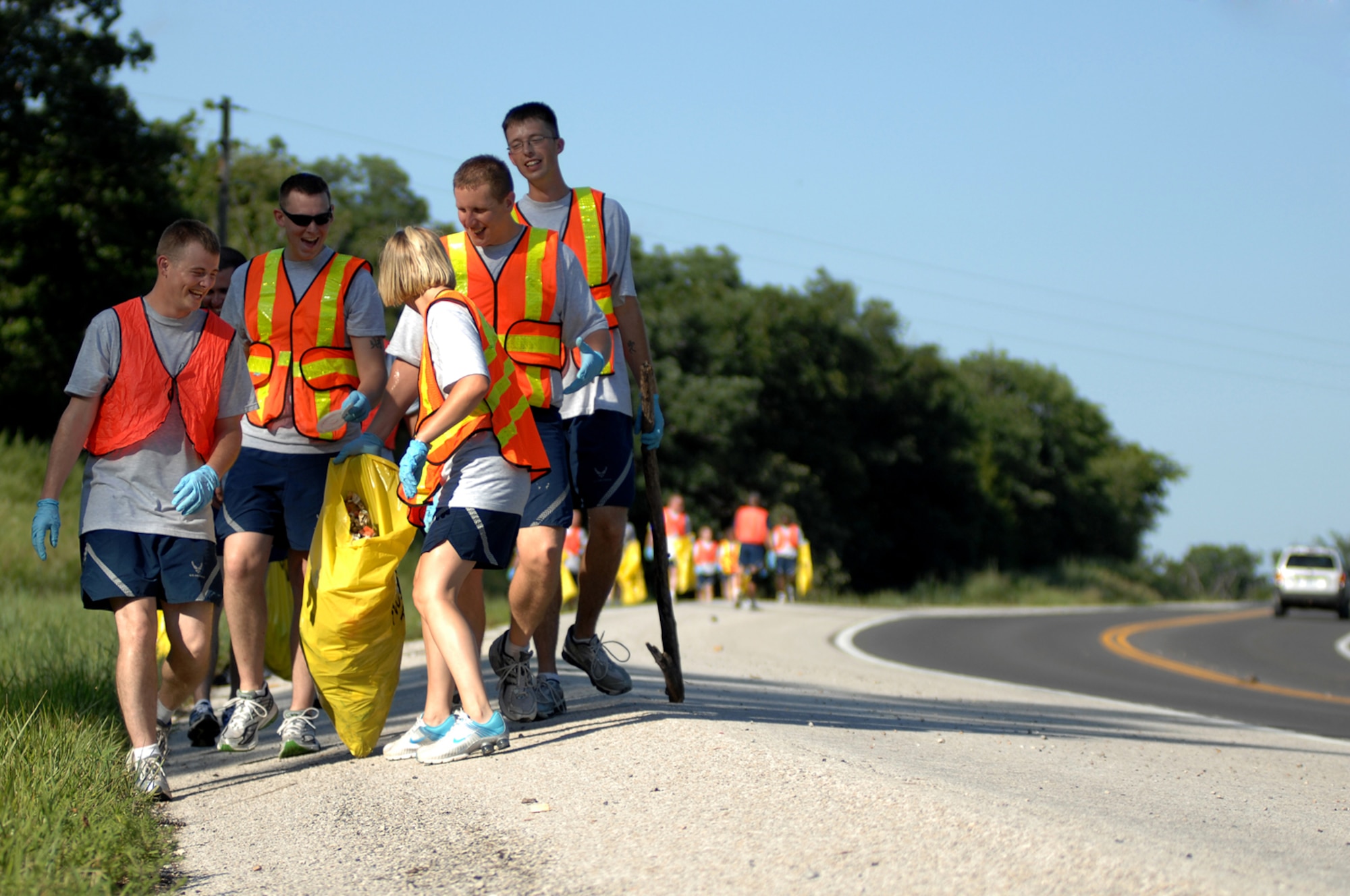 KNOB NOSTER, Mo. – U.S. Air Force Senior Airmen and Staff Sgt’s attending Airman Leadership School at Whitman participate in a class community project called “road-side cleanup” July 22 to help keep Missouri highway road sides trash free. While attending ALS Airmen are to put together a community service project as a part of the class curriculum. ALS is a course designed to help sharpen the leadership skills of senior airmen about to become non-commissioned officers. (U.S. Air Force photo/Senior Airman Kenny Holston)   