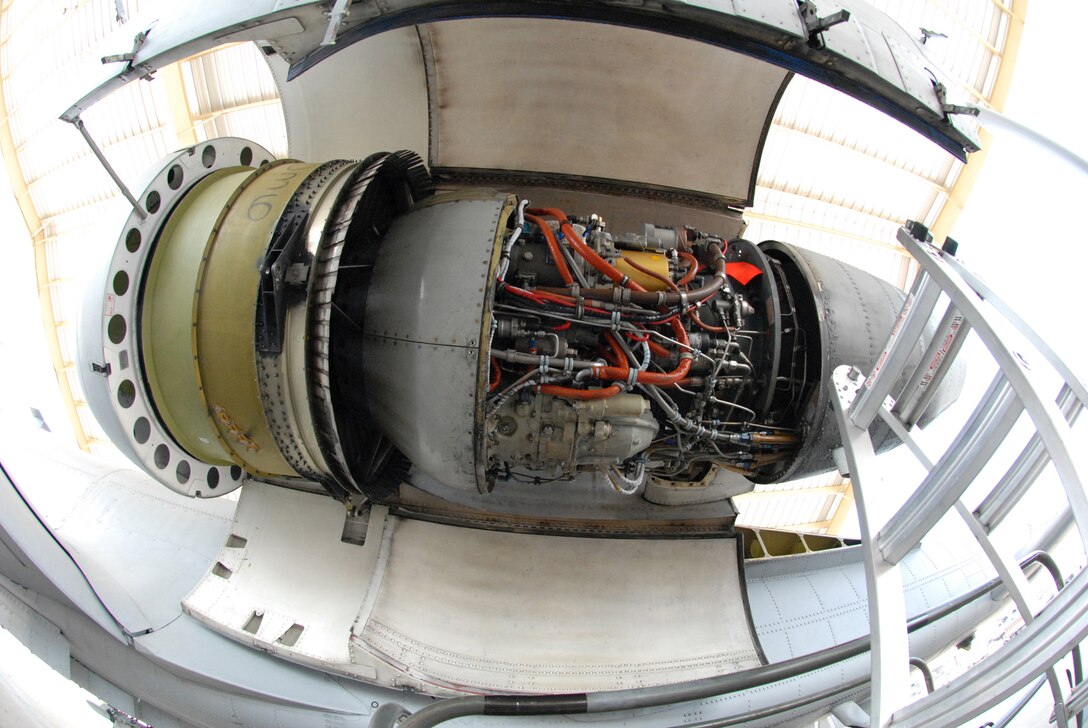 Record-setting engine