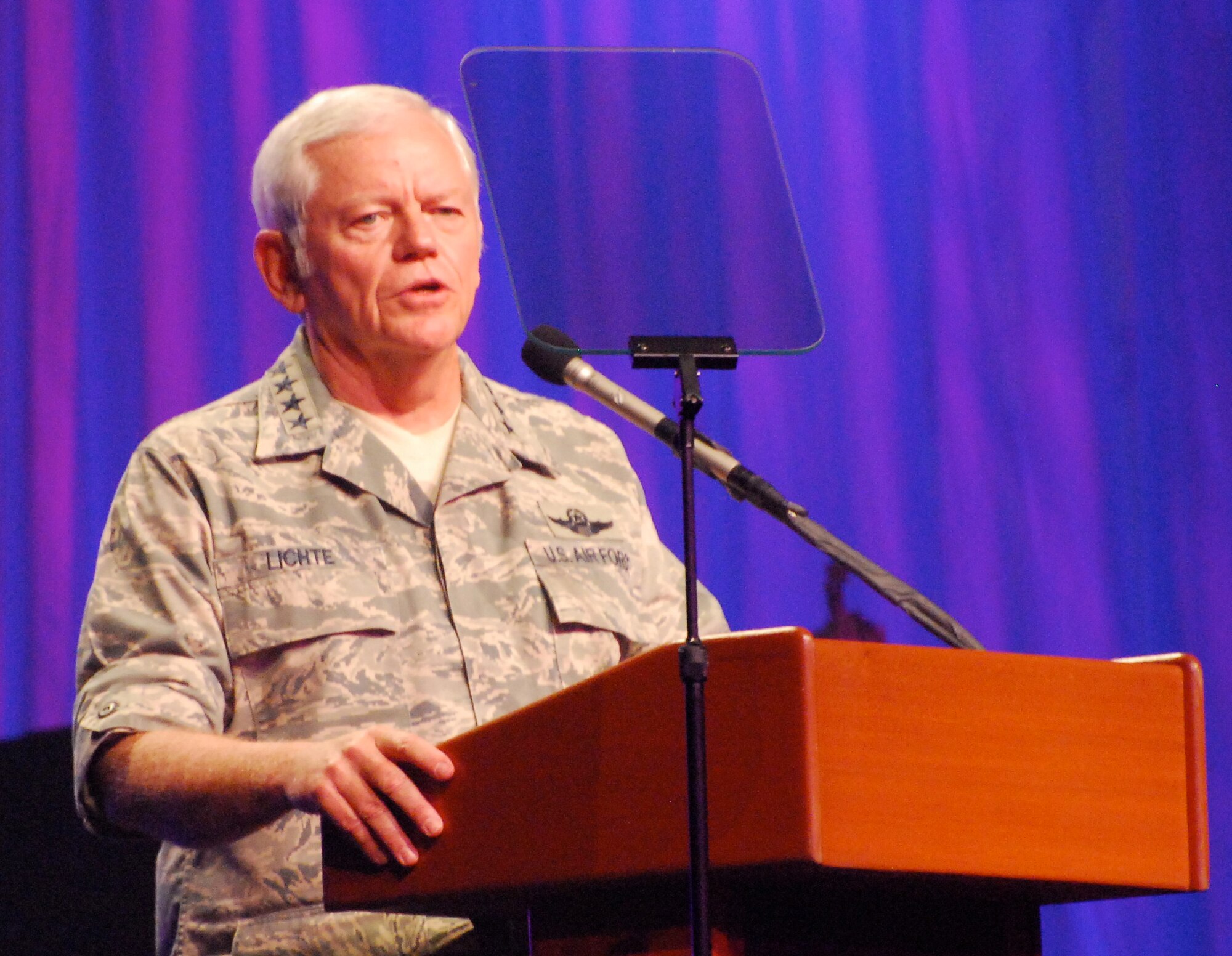 General Arthur J. Lichte, Air Mobility Command commander, gives his remarks during a closing ceremony celebration July 24 at the Air Mobility RODEO 2009, McChord Air Force Base, Wash. Team Dover returned from the biannaul competition July 25, after facing off against 100 different teams in airlift operations events including aerial port, security forces, maintenance and aircrew. (U.S. Air Force photo/Staff Sgt. Steve Lewis)