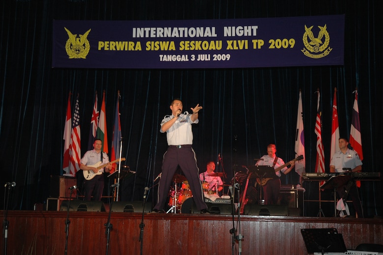 Get Wallpaper United States Indonesia Friendship Tour Air Force Bands For Android