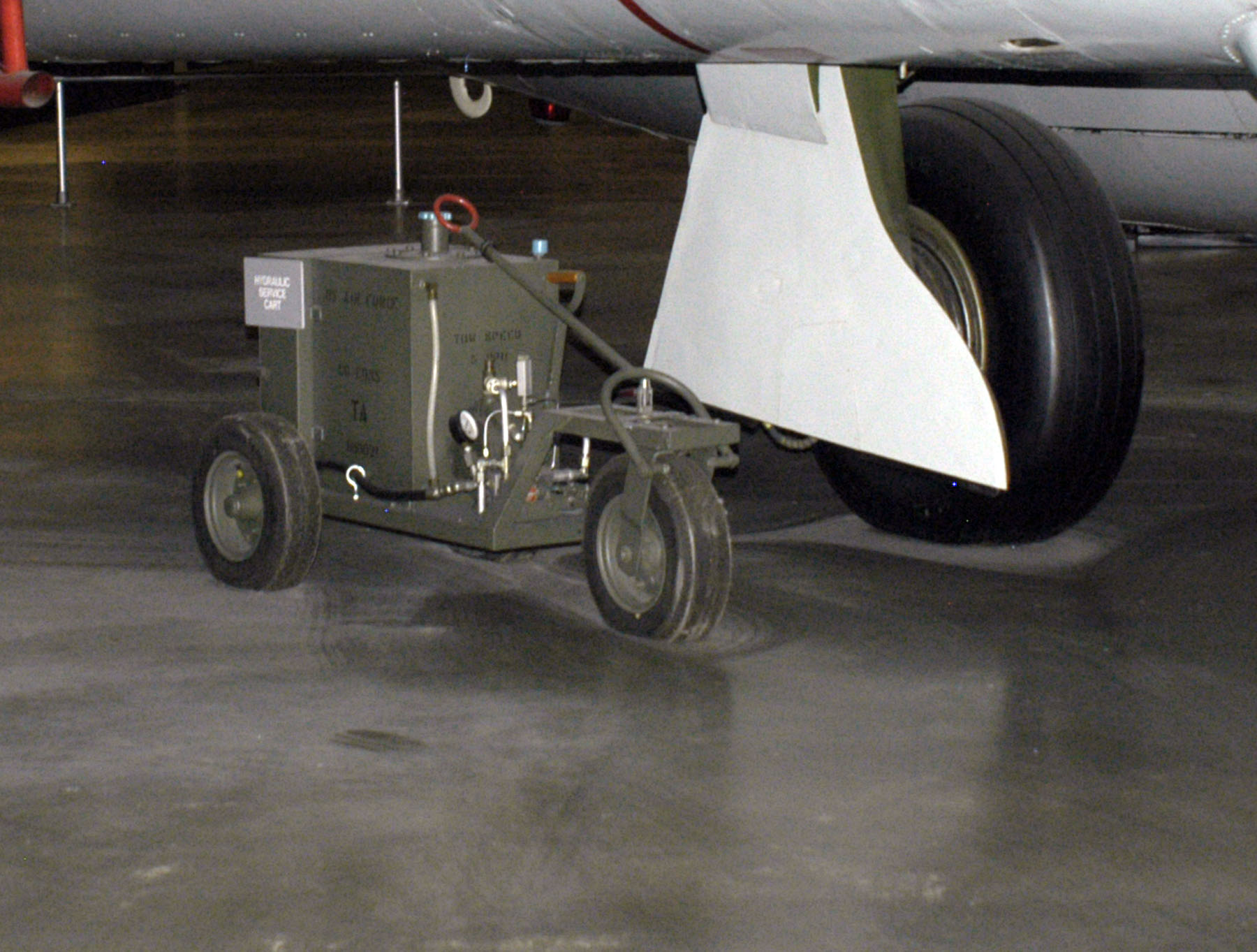 Hydraulic Service Cart