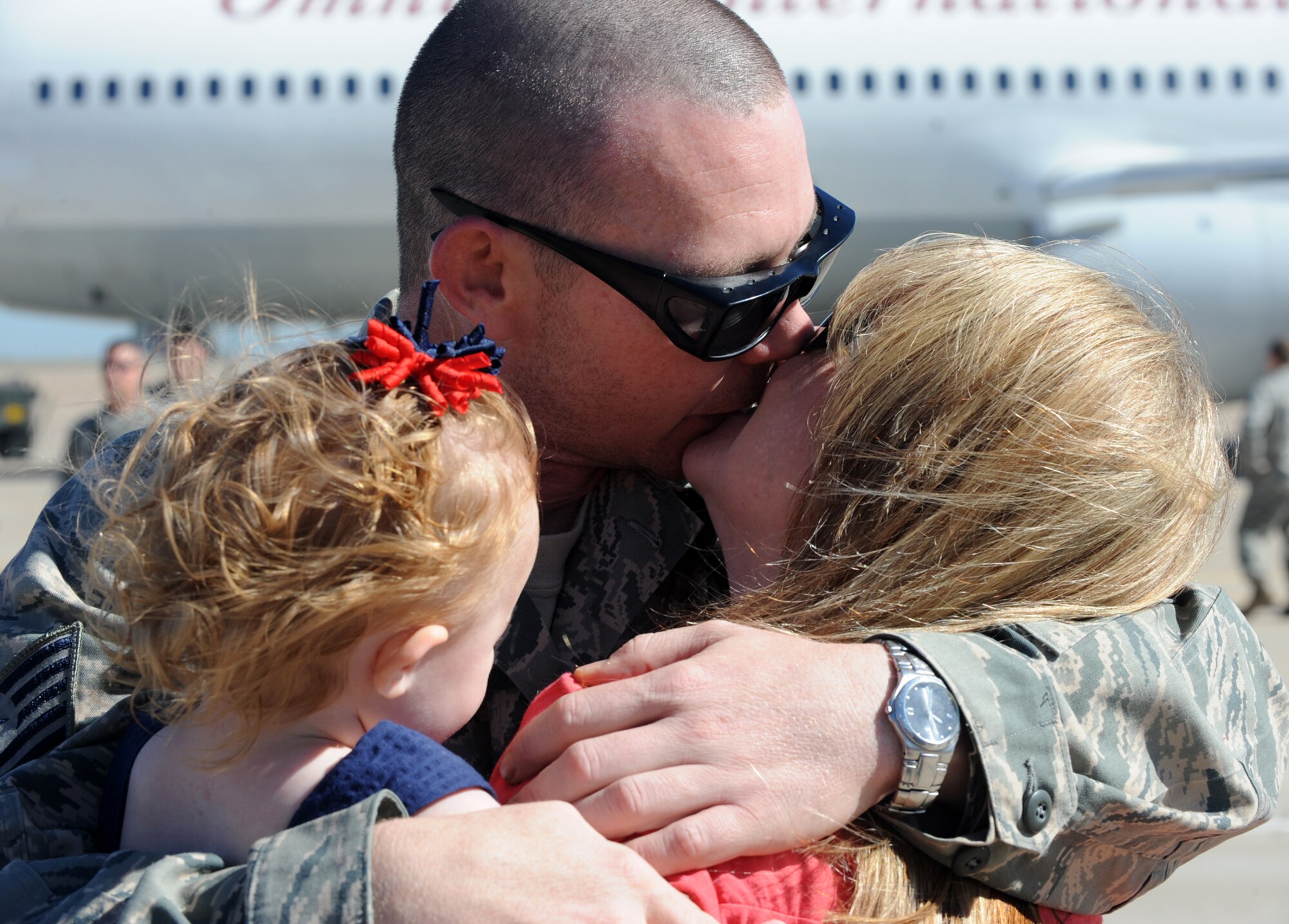 (U.S. Air Force photo/Alex Lloyd)