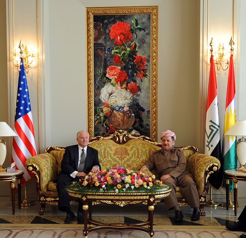 U.S. Defense Secretary Robert M. Gates meets with Massoud Barzani, president of the Kurdistan Regional Governement, at the regional White House during a brief visit to Erbil, Iraq, July 29, 2009.