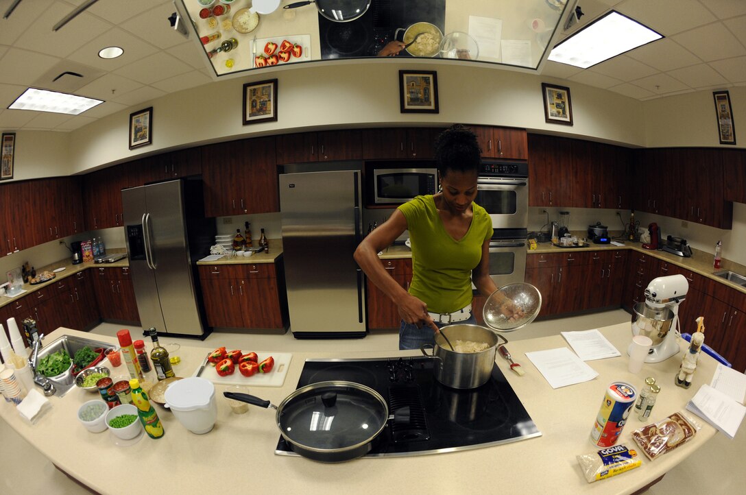 BUCKLEY AIR FORCE BASE, Colo. – Sandy Jefferson, registered dietician, teaches a Healthy Heart Cooking Demonstration class at the Buckley Health and Wellness Center July 17. The Healthy Heart Cooking Demonstration is held every month on the third Friday. For more information contact the HAWC at 720-847-6414. (U.S. Air Force photo by Senior Airman John Easterling)