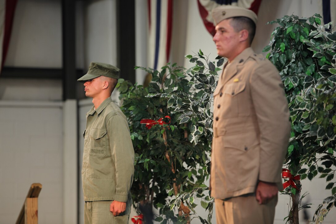 Service members, retirees and friends within the local community gathered together at the Jacksonville American Legion, July 31, to enjoy ‘A Summers Night with our Heroes,’ an event, to raise money for the Museum of the Marine. As patrons moseyed around the building, they were able to observe the old World War II and Vietnam War vehicles. Live mannequins dressed in period uniforms gave a taste of how the Marine Corps has evolved over the years, while it brought to life a bit of history. ::n::