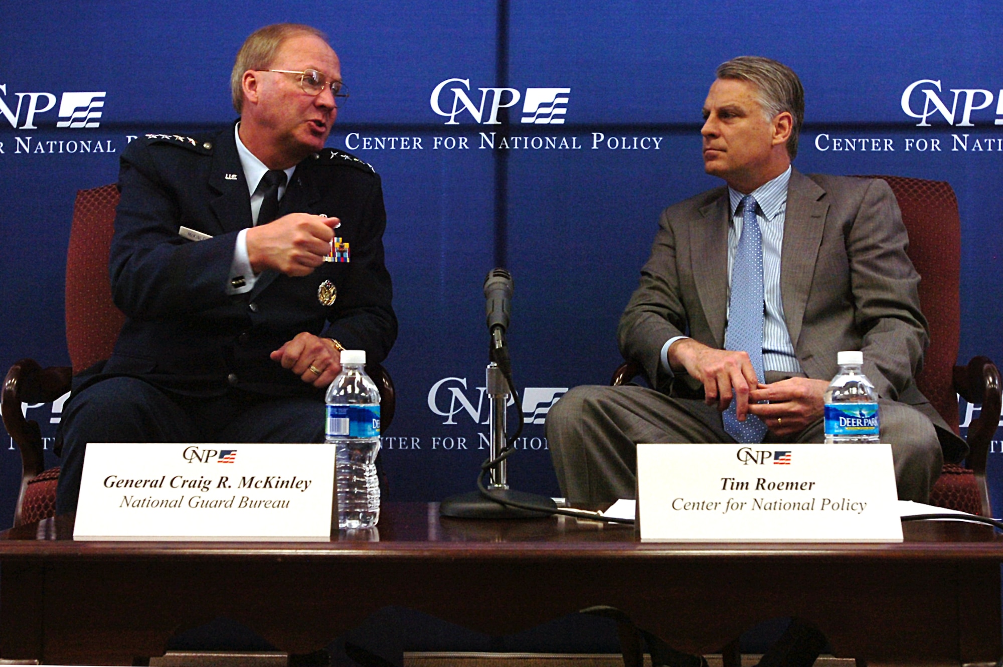 Gen. Craig R. McKinley, chief of the National Guard Bureau, speaks June 1
with Tim Roemer (right) of the Center for National Policy, a "nonpartisan,
national security think tank" on issues including regional, national and
homeland security, and the future of U.S. military forces. 
