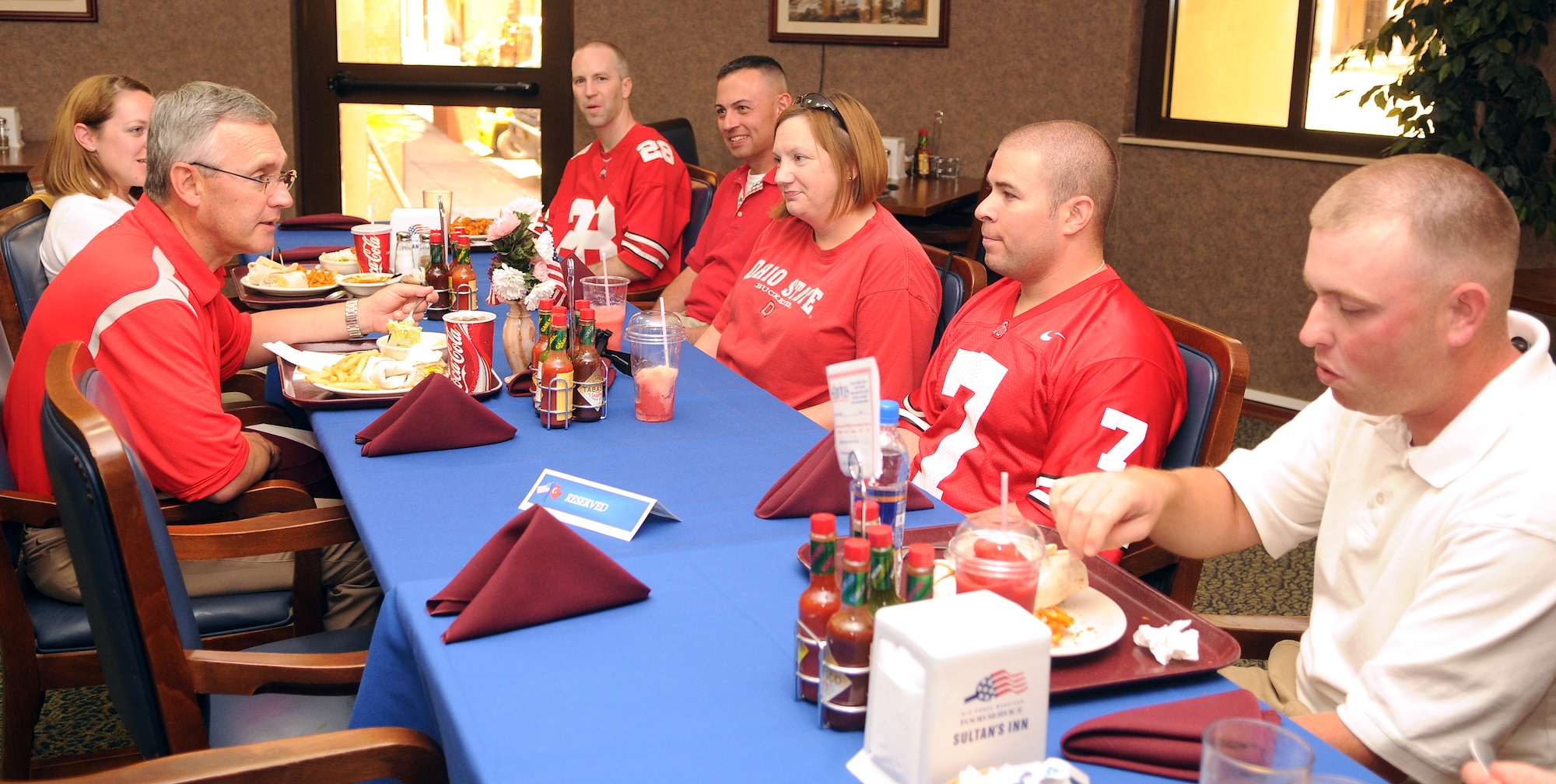 The head coach of Ohio State University’s football team, Jim Tressel, meets and eats lunch with Incirlik Airmen and Buckeye fans during the 2nd annual Armed Forces Entertainment Coaches Tour Saturday, May 30, 2009 at the Sultan Inn here. Coach Tressel, along with five other NCAA football coaches, toured the base as well as military installations in Germany, Spain, Iraq and Djibouti. Ohio State drew the most fans at the luncheon event. (U.S. Air Force photo/Airman 1st Class Alex Martinez)