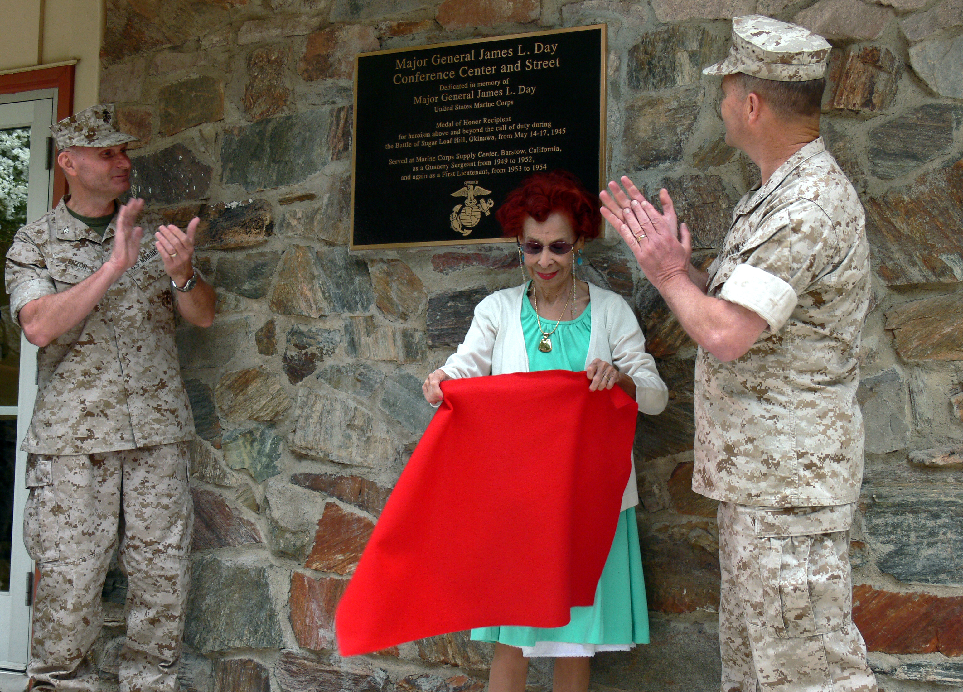 Barstow facility dedicated to legendary Marine > Marine Corps Logistics ...