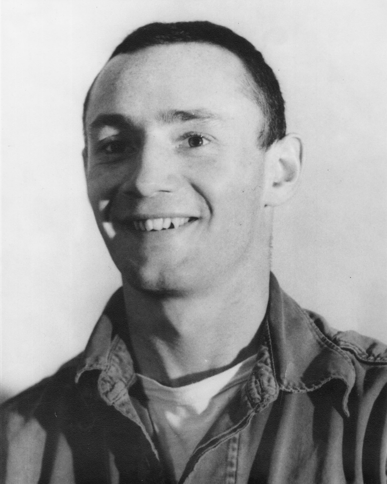 Capt. Robert Trier. (U.S. Air Force photo)