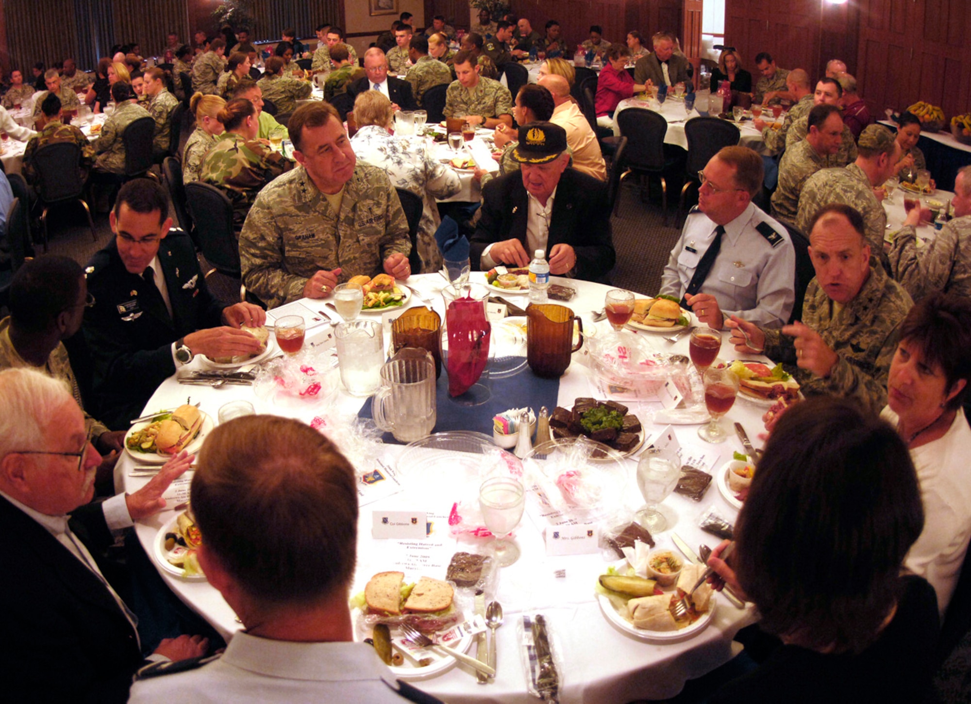 General Lebovitz joins Andrews members to lunch at The Club at Andrews during the Holocaust Memorial Luncheon Tuesday. (U.S. Air Force photo/ Senior Airman Steven R. Doty)