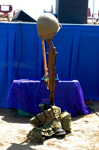 A Fallen Soldier Memorial is made to honor a fallen comrade. (U.S. Air Force photo/Airman 1st Class Melissa Carlino)