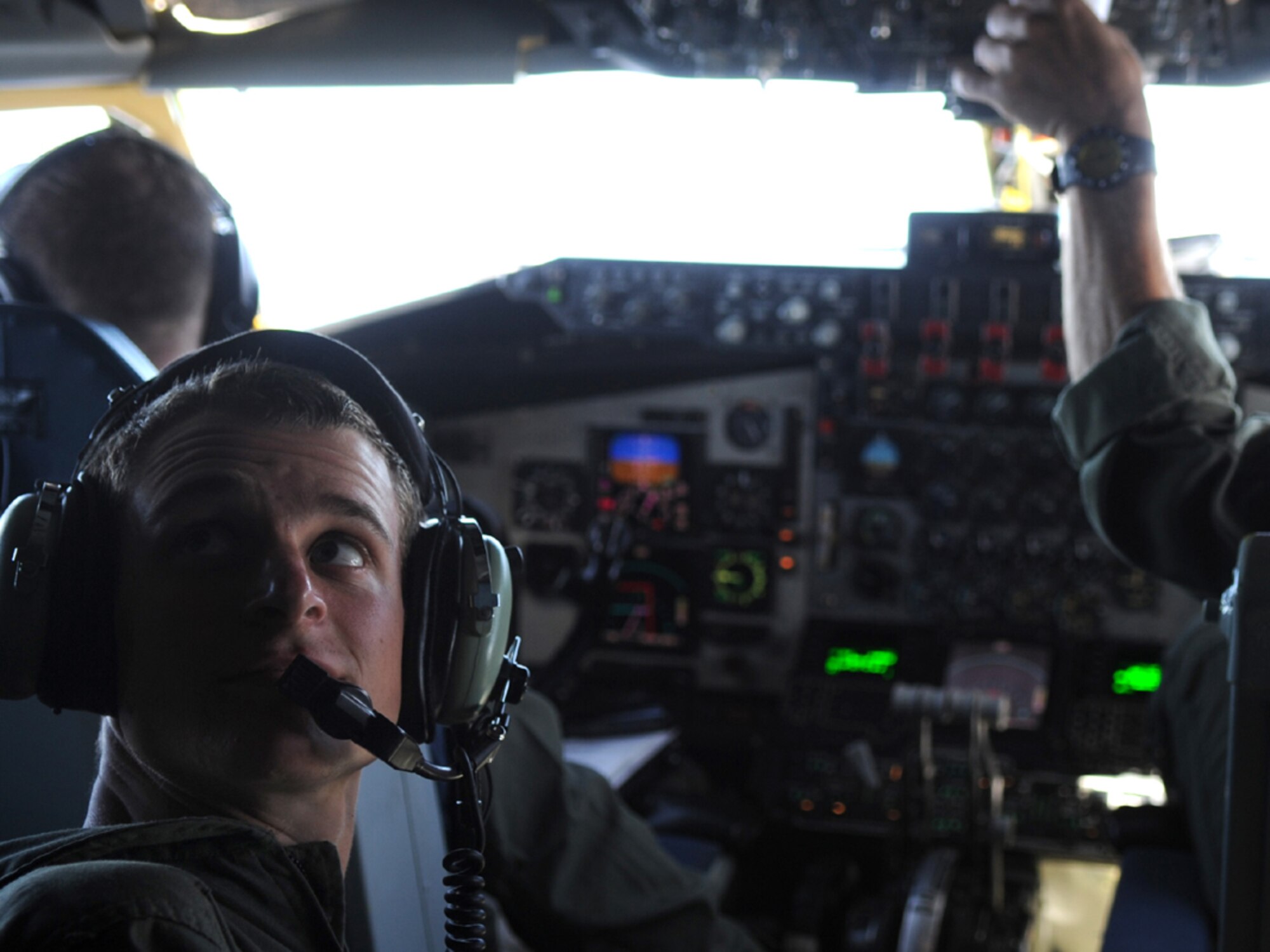 ANDERSEN AIR FORCE BASE, Guam -- Air Force Cadet Michael G. Harencak sits behind the flightcrew in a KC-135 Stratotanker June 4. The Abilene, Texas, native is here from the Air Force Academy in Colorado Springs, Colo.  The cadets are here on a tour of the operational Air Force. (U.S. Air Force photo by
Senior Airman Christopher Bush)
