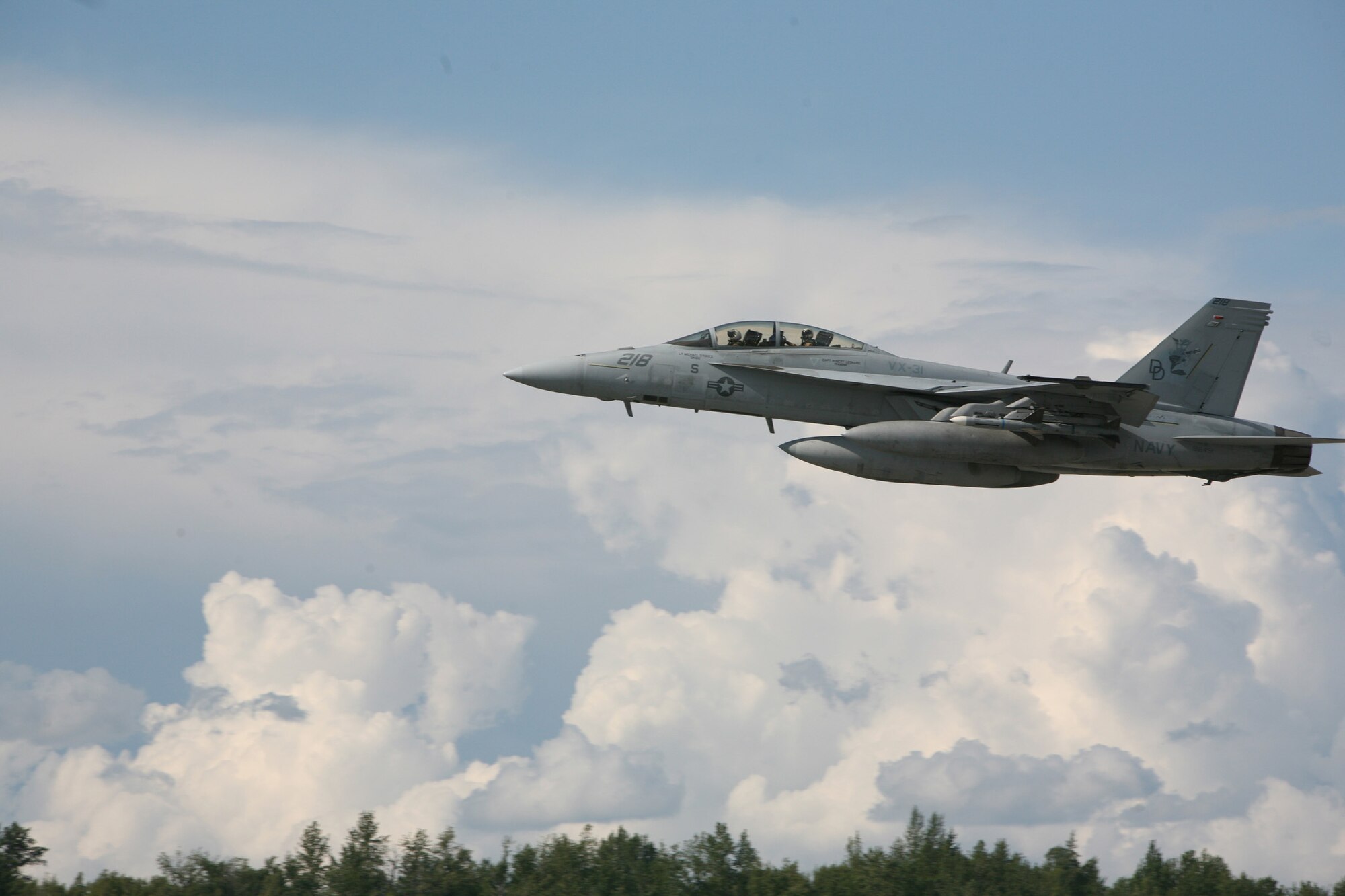 ELMENDORF AIR FORCE BASE, Alaska -- A Navy F/A-18F Super Hornet, flown by Air Test and Evaluation Squadron 31, takes off from the flightline here during the first day of Northern Edge 2009, June 15. Northern Edge is the largest military training exercise in Alaska. (U.S. Air Force photo/Marine Corps Sgt. Zachary Dyer)