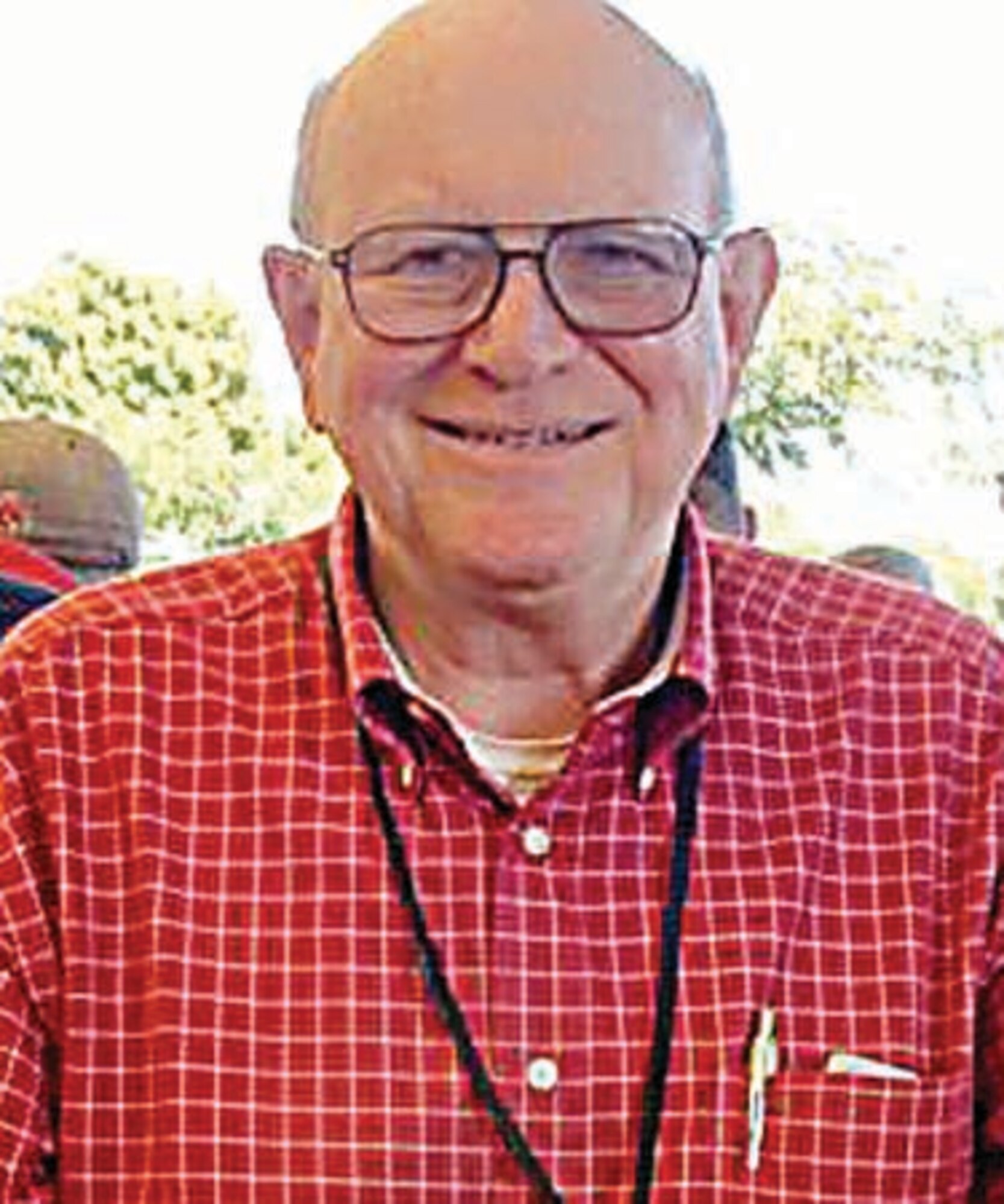 Dave Pickering will be inducted as an AEDC Lifetime Achievement Fellow at the AEDC Fellows Banquet June 25 at the Arnold Lakeside Club.