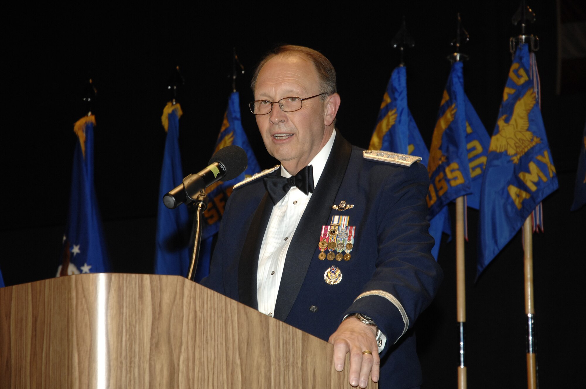 WRIGHT-PATTERSON AIR FORCE BASE, Ohio - Lt. Gen. Charles E. Stenner, Jr, Chief of Air Force Reserve and Commander, Air Force Reserve Command, was the guest speaker for the 445th Airlift Wing military ball June 6, 2009, held at the National Air Force Museum.  Reservists and their guests enjoyed a night of music, award presentations, and dancing during the evening’s event.  (Air Force photo/Mr. Al Bright)