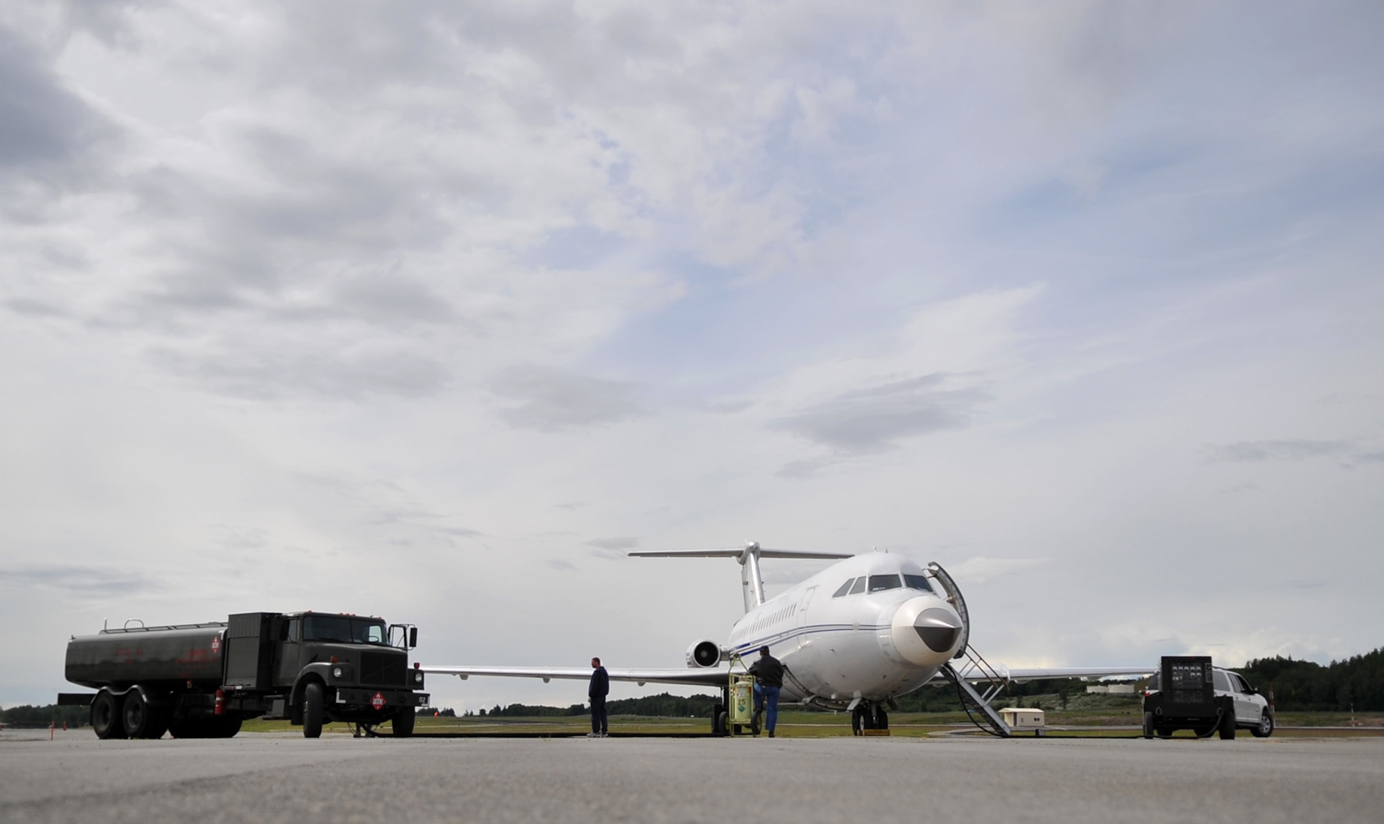 090618-F-2034C-139
A BAC 1-11 aircraft is fueled prior to taking off on a mission June 18, 2009 during Exercise Northern Edge 09 held at Elmendorf Air Force Base, Alaska. The BAC 1-11 is flying missions during Northern Edge to test the F-35 Joint Strike Fighter?s APG-81 radar. Northern Edge is the largest most complex airborne electronic warfare environment and is Alaska?s largest military training exercise that prepares joint forces to respond to crises throughout the Asia-Pacific region. (U.S. Air Force photo/ MSgt Shane A. Cuomo) RELEASED
