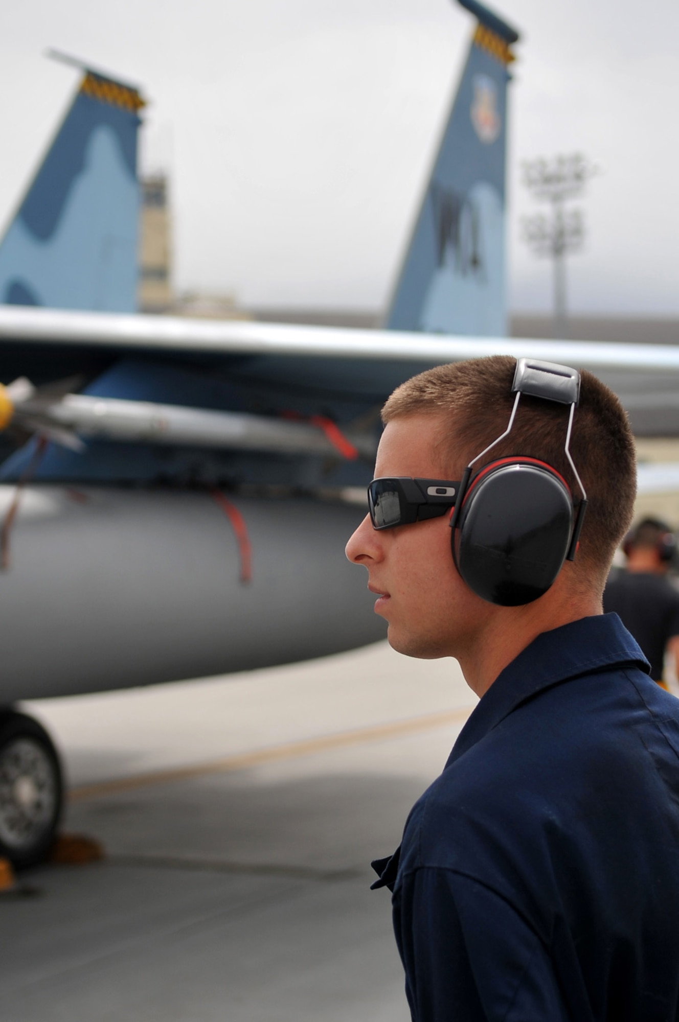 090618-F-2034C-062
Airman 1st Class Matt Alvarado waits for his F-15C Eagle to shut down its engines June 18, 2009 during Exercise Northern Edge 09 held at Elmendorf Air Force Base, Alaska. A1C Alvarado is a crew chief from the 57th Aircraft Maintenance Squadron, Nellis AFB. Northern Edge is Alaska?s largest military training exercise that prepares joint forces to respond to crises throughout the Asia-Pacific region. (U.S. Air Force photo/ MSgt Shane A. Cuomo) RELEASED
